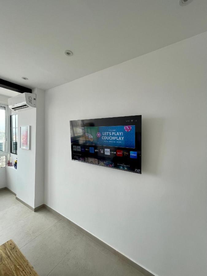 Sky Views Studio In City Centre Alicante Exterior foto